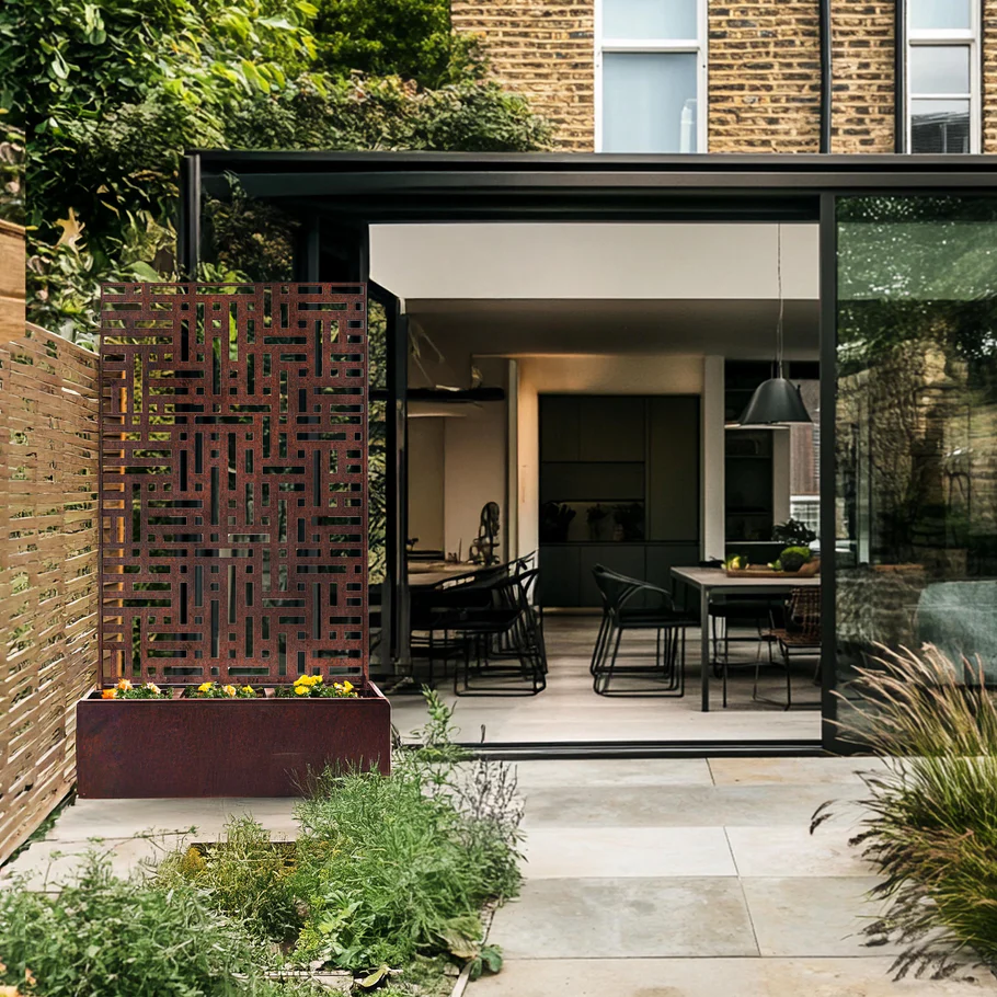 Metal Outdoor Privacy Screen with Plant Pot - 90cm x 180cm - Image 2